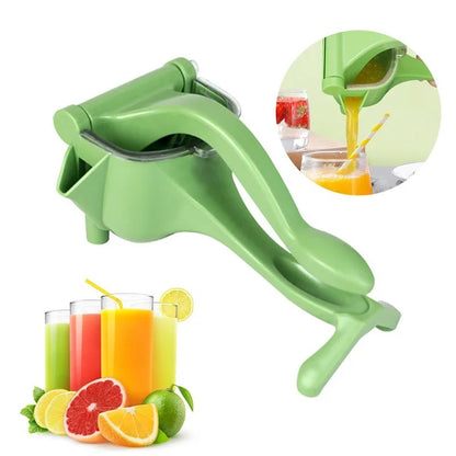 Manual juicer