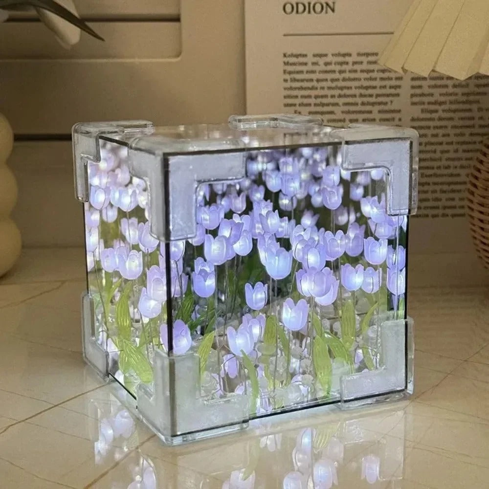 Tulip Mirror Cube